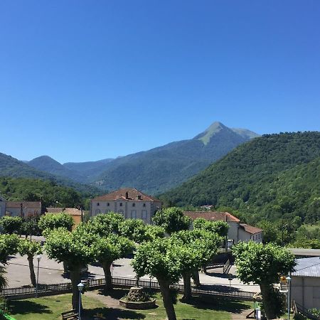 Le Chateau Aspet B&B Exteriér fotografie